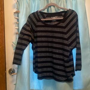 American Eagle outfitters  sweater small